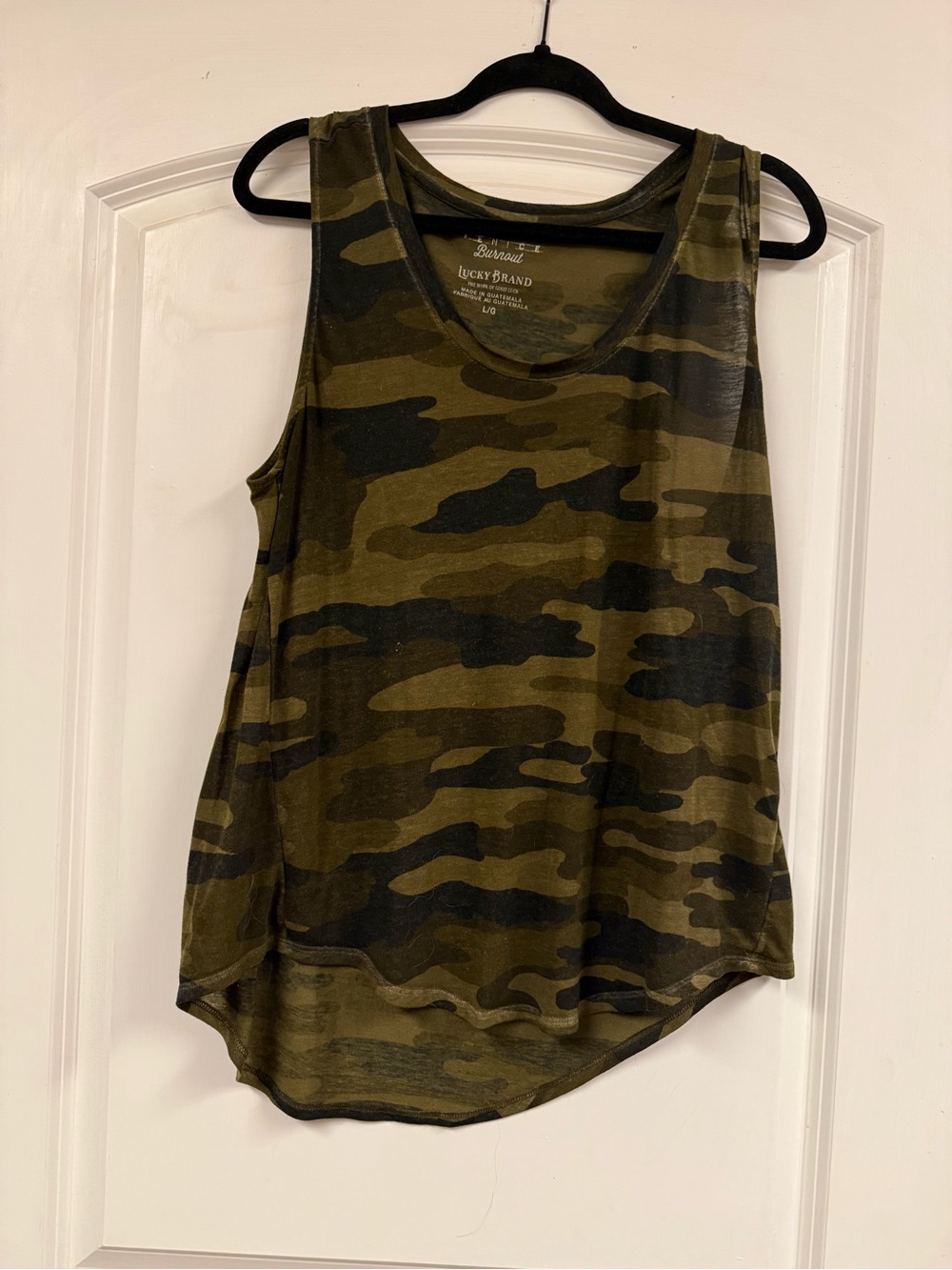 Lucky Brand Venice Burnout Camo Tank Top Women’s Large Green High Low Hem